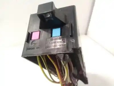 Second-hand car spare part fuse box unit for skoda rapid elegance oem iam references 5j0937615c  