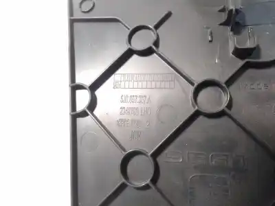 Peça sobressalente para automóvel em segunda mão moldagem por skoda rapid elegance referências oem iam 5jb857367a  