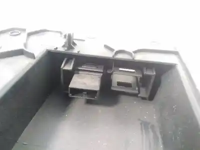 Peça sobressalente para automóvel em segunda mão moldagem por skoda rapid elegance referências oem iam 5jb857367a  