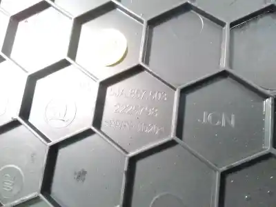 Peça sobressalente para automóvel em segunda mão moldagem por skoda rapid elegance referências oem iam 5ja857503  