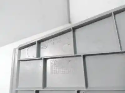 Peça sobressalente para automóvel em segunda mão moldagem por skoda rapid elegance referências oem iam 5ja868311  