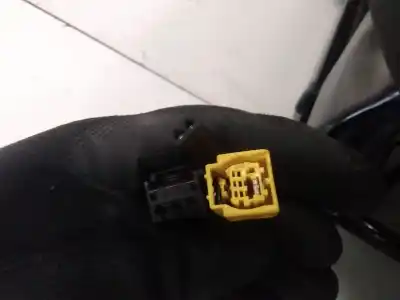 Peça sobressalente para automóvel em segunda mão assento dianteiro direito por skoda rapid elegance referências oem iam   