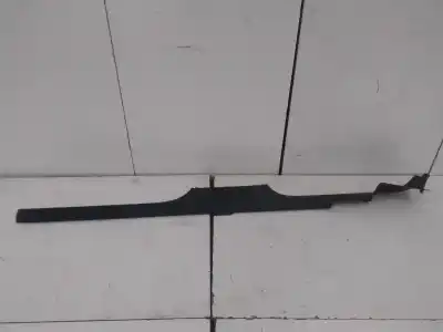 Second-hand car spare part decorative moulding for skoda rapid elegance oem iam references 5ja853372