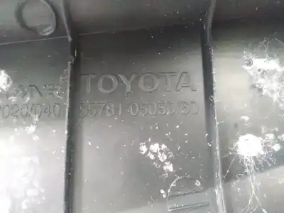 Peça sobressalente para automóvel em segunda mão grelha torpedo curcuvan por toyota avensis berlina (t25) 2.0 sol sedán referências oem iam 5578105050  
