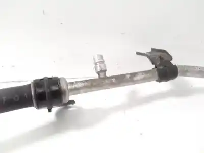 Pièce détachée automobile d'occasion tube pour toyota avensis berlina (t25) 2.0 sol sedán références oem iam 887122d210  