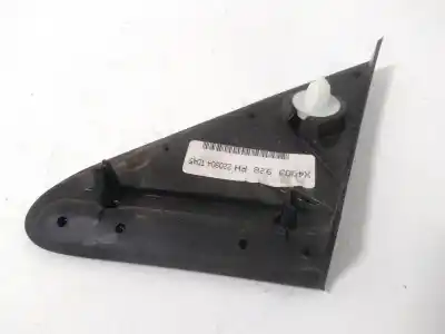 Pièce détachée automobile d'occasion enjoliveur pour toyota avensis berlina (t25) 2.0 sol sedán références oem iam 3004714  