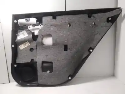 Pièce détachée automobile d'occasion garniture de porte arriere gauche pour toyota avensis berlina (t25) 2.0 sol sedán références oem iam 6763405010  