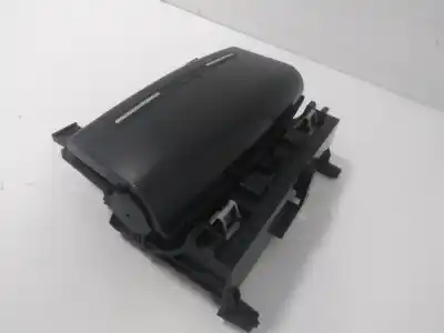 Автозапчастина б/у попільничка для audi a3 (8p) 2.0 tdi ambiente посилання на oem iam 8p0857951  