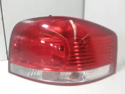 Автозапчастина б/у правий ліхтар для audi a3 (8p) 2.0 tdi ambiente посилання на oem iam 8p0945096