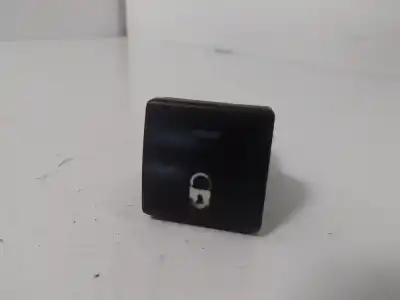 Pièce détachée automobile d'occasion bouton interrupteur pour citroen berlingo station wagon xtr références oem iam 96582880xt