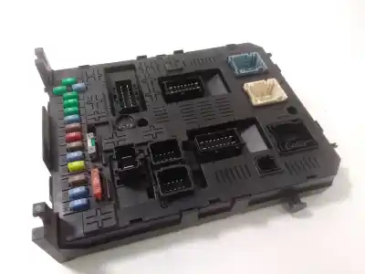 Pièce détachée automobile d'occasion boîtes à fusibles pour citroen berlingo station wagon xtr références oem iam 281197595