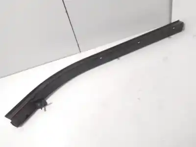 Pièce détachée automobile d'occasion enjoliveur pour citroen berlingo station wagon xtr références oem iam 9680485980b