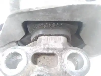 Second-hand car spare part engine support for fiat bravo (198) 1.9 dynamic multijet oem iam references 51775241  