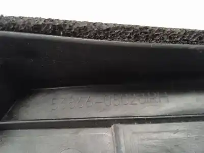 Peça sobressalente para automóvel em segunda mão moldagem por toyota avensis berlina (t25) 2.0 sol sedán referências oem iam 5386605020rh  