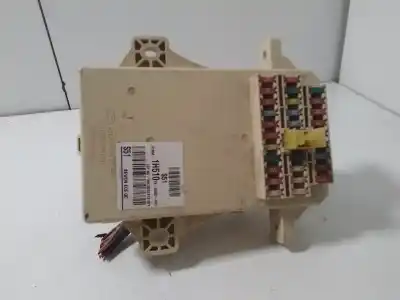 Peça sobressalente para automóvel em segunda mão caixa de fusíveis e relés por kia cee´d sporty wagon active referências oem iam 919501h510