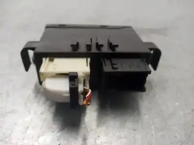 Second-hand car spare part electronic module for bmw serie 3 cabrio (e46) 323 ci oem iam references 61318386427  