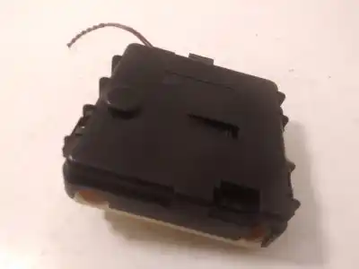 Pezzo di ricambio per auto di seconda mano scatola relè/fusibili per bmw z4 roadster (e85) 2.2i riferimenti oem iam 8387547