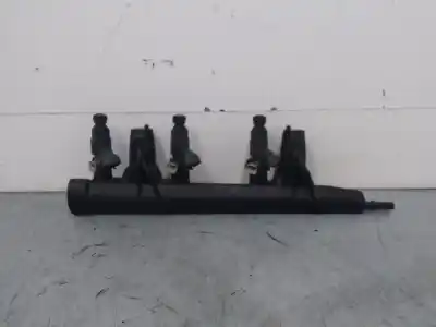 Pièce détachée automobile d'occasion rampe d'injecteur pour peugeot 208 style références oem iam 9676020480