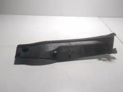 Pezzo di ricambio per auto di seconda mano modanatura anteriore per bmw serie 1 berlina (e81/e87) 118d riferimenti oem iam 64316925974