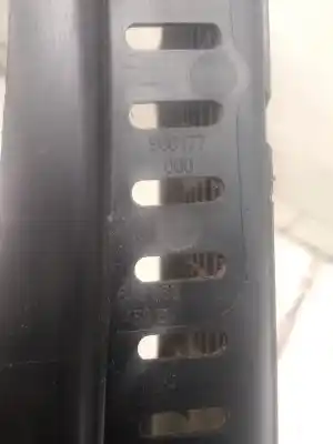 Peça sobressalente para automóvel em segunda mão moldagem por seat ibiza sc (6j1) sport referências oem iam 6j3863459b