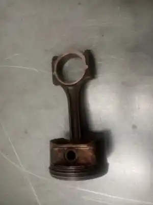 Second-hand car spare part piston for hummer h2 . oem iam references 89017472  