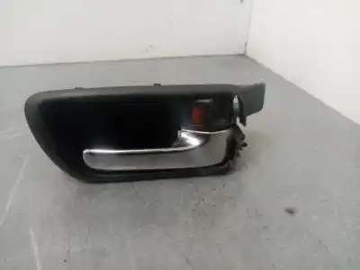 Recambio de automóvil de segunda mano de MANETA INTERIOR DELANTERA DERECHA para TOYOTA COROLLA VERSO (R1)  referencias OEM IAM 692050F010 692050F010 692050F010