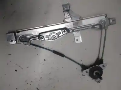 Pezzo di ricambio per auto di seconda mano Alzacristalli Posteriore Destro per PEUGEOT 208 Style Riferimenti OEM IAM 9673153880 9673153880 9673153880