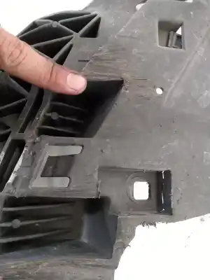 Peça sobressalente para automóvel em segunda mão pára choques frontal por audi a3 sportback (8va) ambiente referências oem iam 8v3807233  
