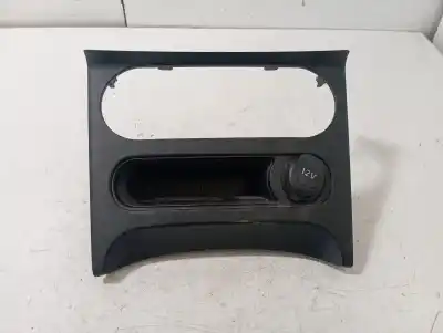 Pièce détachée automobile d'occasion enjoliveur pour nissan qashqai (j10) acenta références oem iam 27570br00a