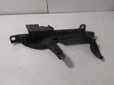 Second-hand car spare part left headlight support for bmw x3 (e83) 2.0d oem iam references 1301073024  