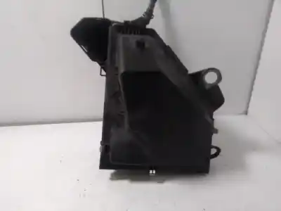 Peça sobressalente para automóvel em segunda mão filtro de ar por bmw x1 (e84) xdrive 18d referências oem iam 1371851259901  