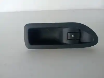 Pièce détachée automobile d'occasion  pour RENAULT LAGUNA II GRANDTOUR (KG0)  Références OEM IAM 8200016014 8200016014 8200016014