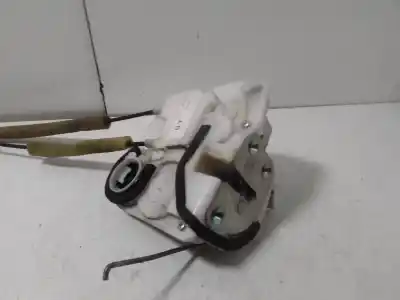 Second-hand car spare part left front door lock for mazda 2 lim. (de) 1.3 active + oem iam references 7126a0393  