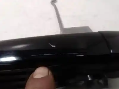 Second-hand car spare part exterior left rear door handle for mazda 2 lim. (de) 1.3 active + oem iam references   