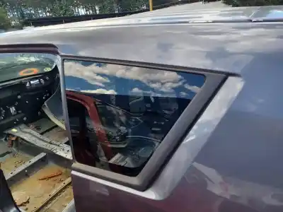 Recambio de automóvil de segunda mano de LUNA CUSTODIA TRASERA IZQUIERDA para MITSUBISHI OUTLANDER (CW0)  referencias OEM IAM 6121A023  