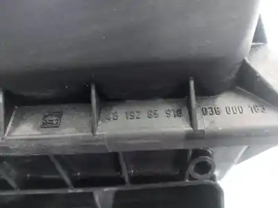 Автозапчастина б/у повітряний фільтр для audi a4 avant (8e) 2.0 tdi посилання на oem iam 038133835b 038133835b 038133835b