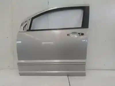 Second-hand car spare part left front door for dodge caliber se oem iam references 5074155ab  