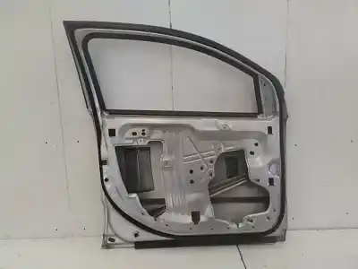 Second-hand car spare part left front door for dodge caliber se oem iam references 5074155ab  