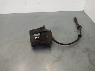 Pièce détachée automobile d'occasion etrier de frein avant gauche pour peugeot 208 style références oem iam 9805497680