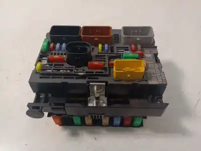 Peça sobressalente para automóvel em segunda mão caixa de fusíveis e relés por citroen berlingo station wagon 20 aniversario edition referências oem iam 9807028780