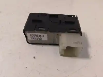 Peça sobressalente para automóvel em segunda mão botão / interruptor elevador vidro traseiro esquerdo por dodge caliber se referências oem iam 56040693ad  