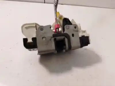 Second-hand car spare part front right door lock for dodge caliber se oem iam references 04589416aa  