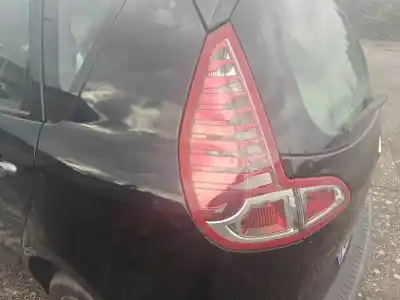 Pièce détachée automobile d'occasion  pour RENAULT SCENIC III  Références OEM IAM 265550013R  