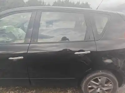 Pièce détachée automobile d'occasion  pour RENAULT SCENIC III  Références OEM IAM 821012747R  