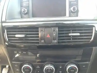 Автозапчастина б/у аераційна решіта для mazda cx-5 cx-5 посилання на oem iam kd466491x
