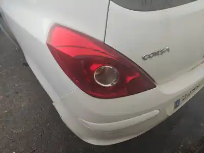 Peça sobressalente para automóvel em segunda mão  por OPEL CORSA D  Referências OEM IAM 1222132  