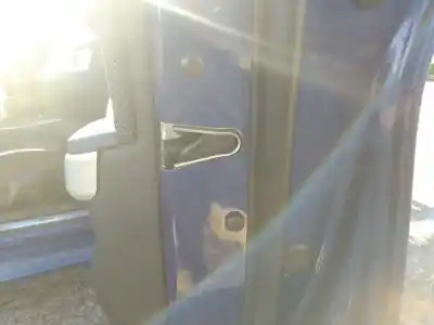 Second-hand car spare part front right door lock for bmw serie 3 berlina (e90) e90 oem iam references 51217202146