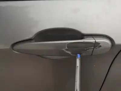 Tweedehands auto-onderdeel buitenste handgreep links voor voor bmw x1 (e84) x1 xdrive 18d oem iam-referenties 242679d