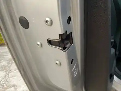 Peça sobressalente para automóvel em segunda mão fechadura da porta traseira esquerda por opel corsa d corsa d referências oem iam 5133157