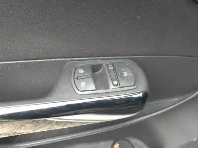 Peça sobressalente para automóvel em segunda mão botão / interruptor elevador vidro dianteiro esquerdo por opel corsa d corsa d referências oem iam 848698